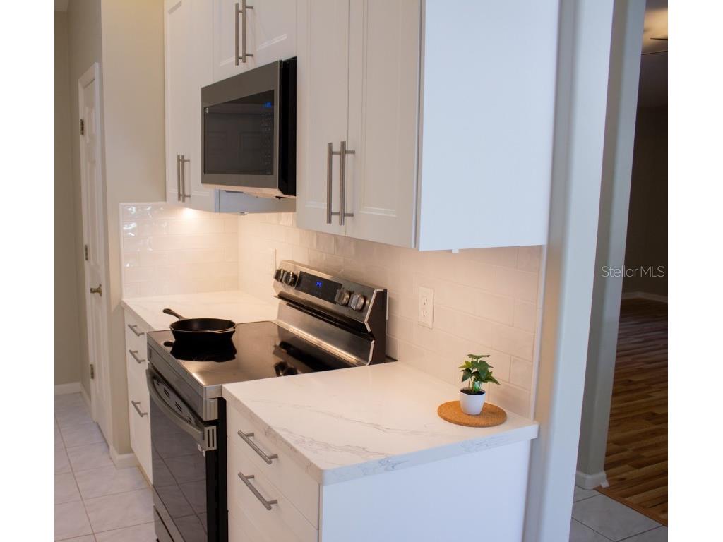 5129 NW 30th Lane Gainesville FL 32606 TB8345515 image7