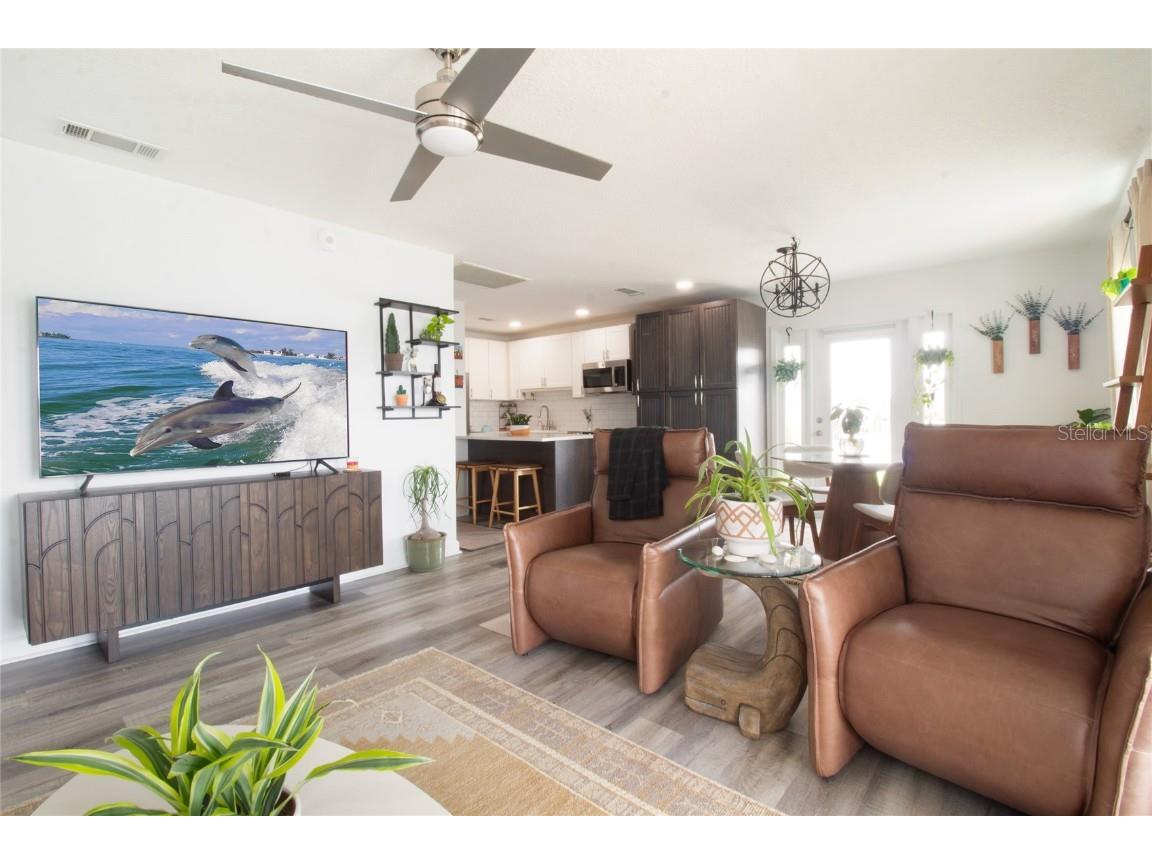 5129 SE Salmon Drive SE #A Saint Petersburg FL 33705 - TAMPA BAY & LITTLE BAYOU TB8457097 image7