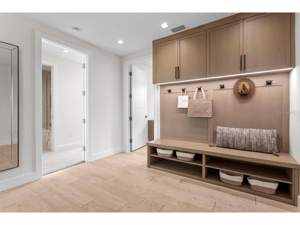 5129 W Neptune Way Tampa FL 33609 TB8434175 image31