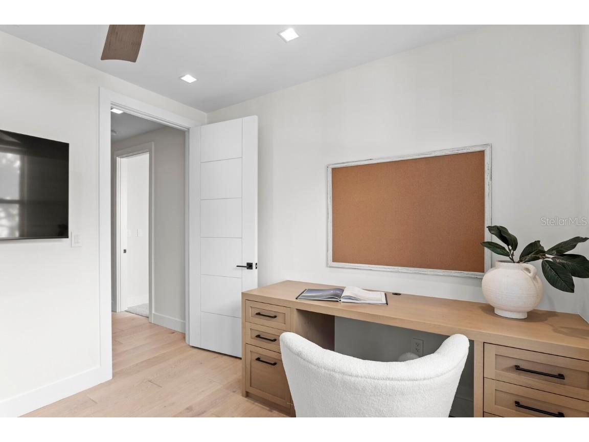 5129 W Neptune Way Tampa FL 33609 TB8434175 image33