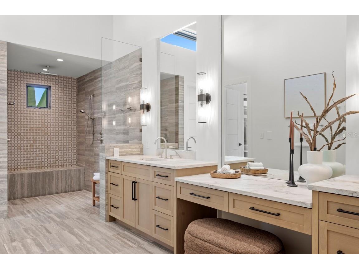 5129 W Neptune Way Tampa FL 33609 TB8434175 image40