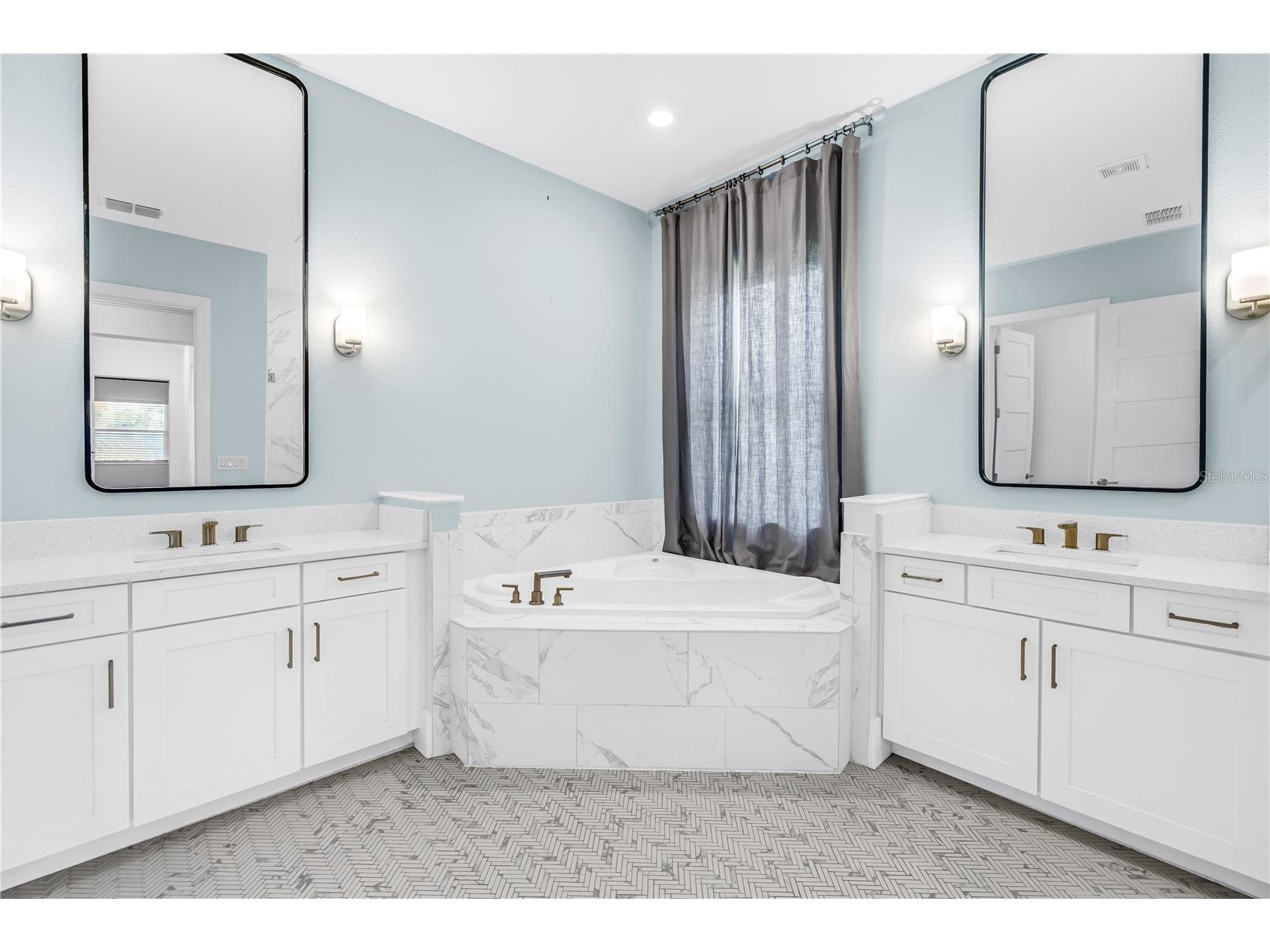 513 17th Avenue E Palmetto FL 34221 TB8531087 image40