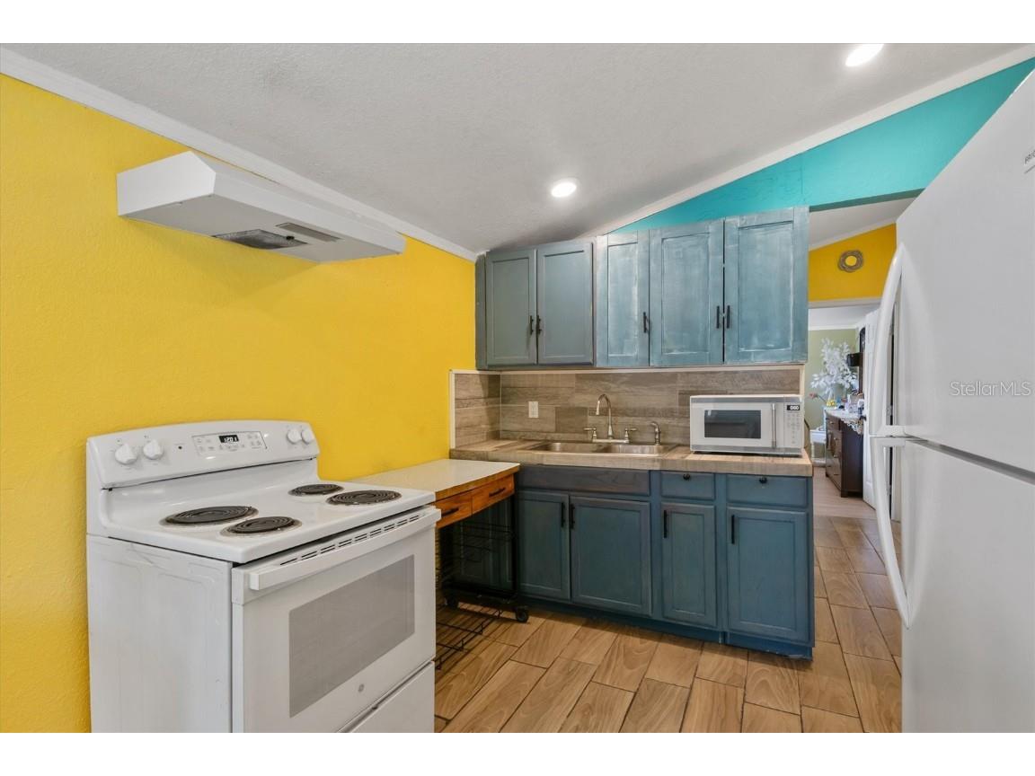 513 5th Street Dundee FL 33838 P4937007 image18