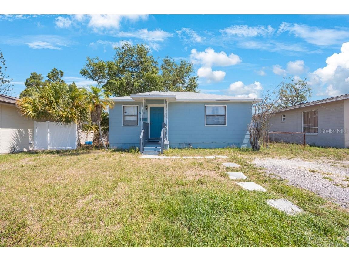 513 88th Avenue N Saint Petersburg FL 33702 TB8390665 image1
