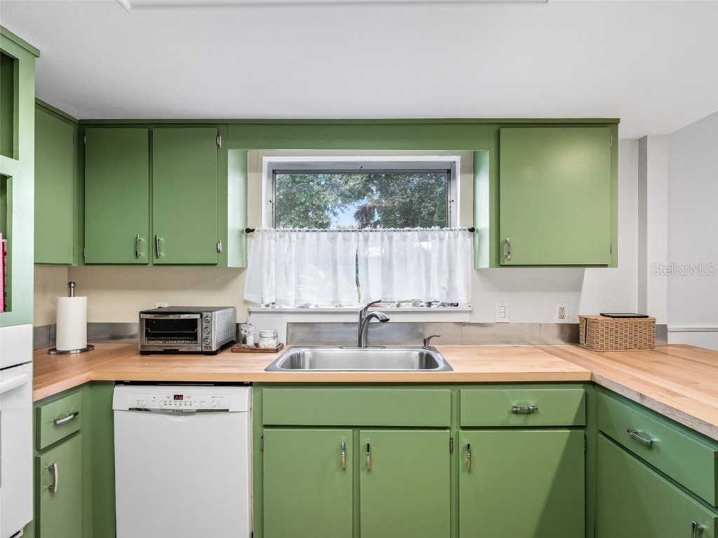 513 Ball Street New Smyrna Beach FL 32168 NS1085956 image26