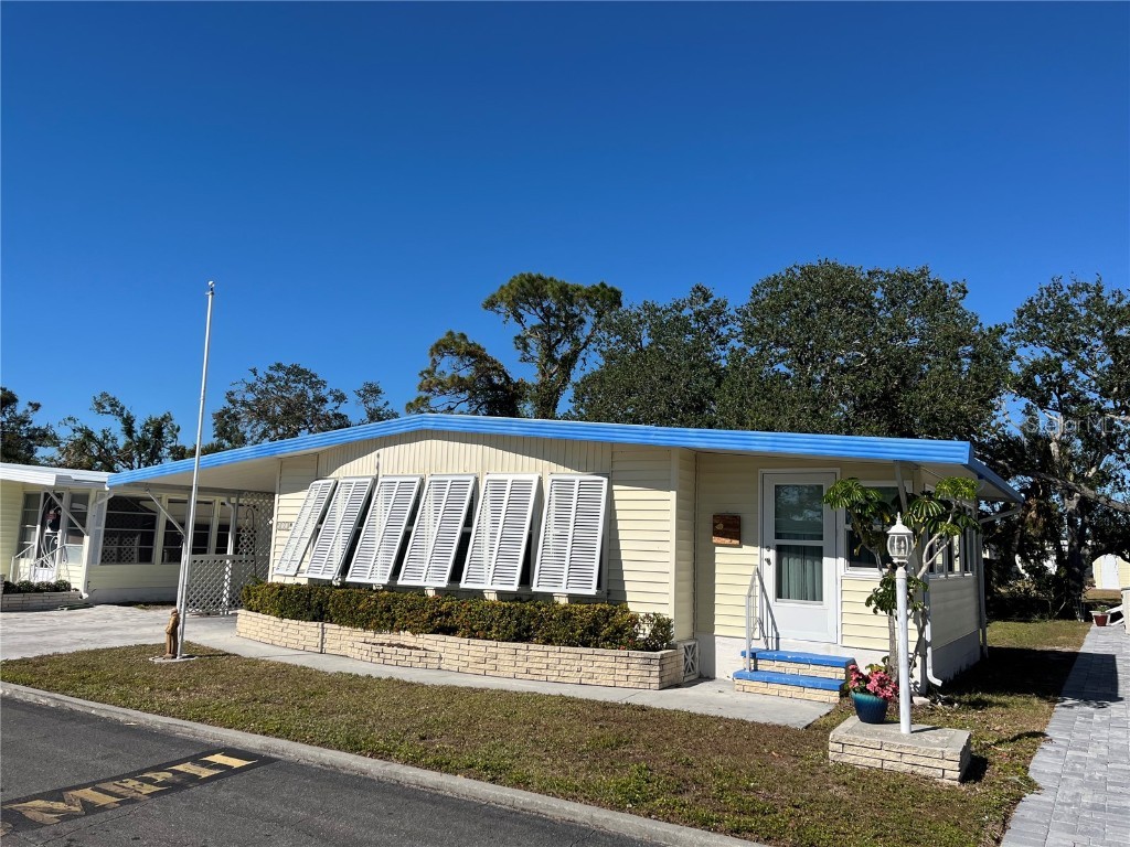 513 Cervina Drive N Venice FL 34285 N6135902 image1