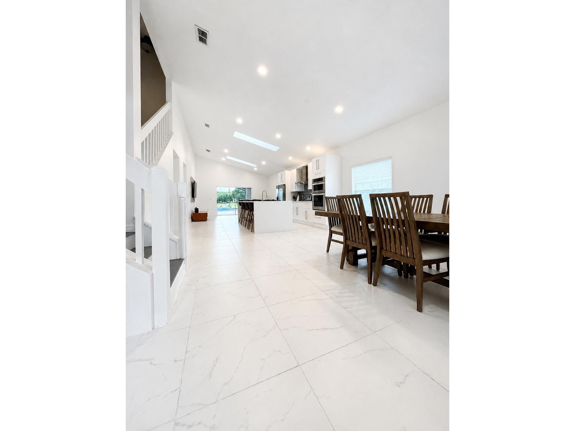 513 Darkwood Avenue Ocoee FL 34761 O6410730 image2