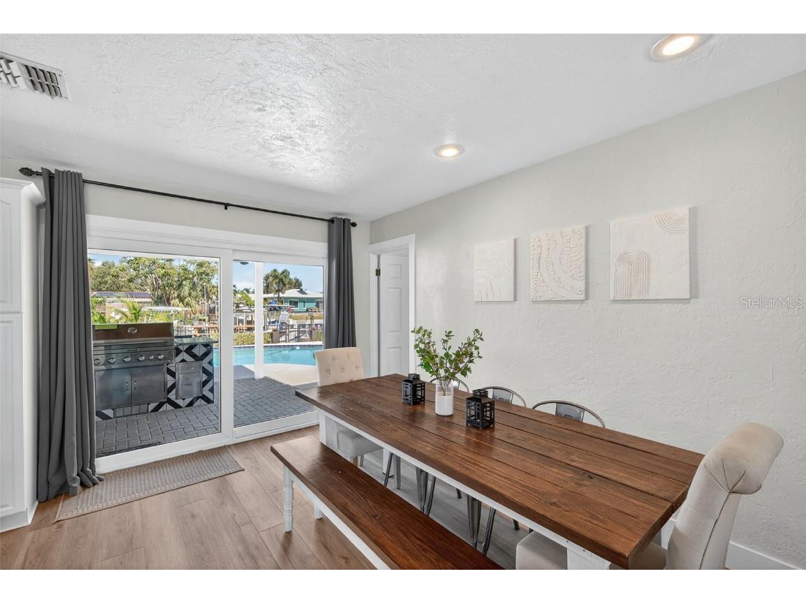 513 Dolphin Avenue SE Saint Petersburg FL 33705 TB8450798 image11