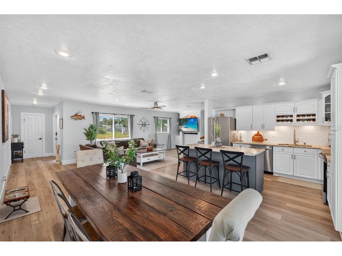 513 Dolphin Avenue SE Saint Petersburg FL 33705 TB8450798 image12