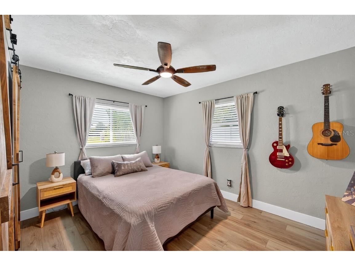 513 Dolphin Avenue SE Saint Petersburg FL 33705 TB8450798 image15