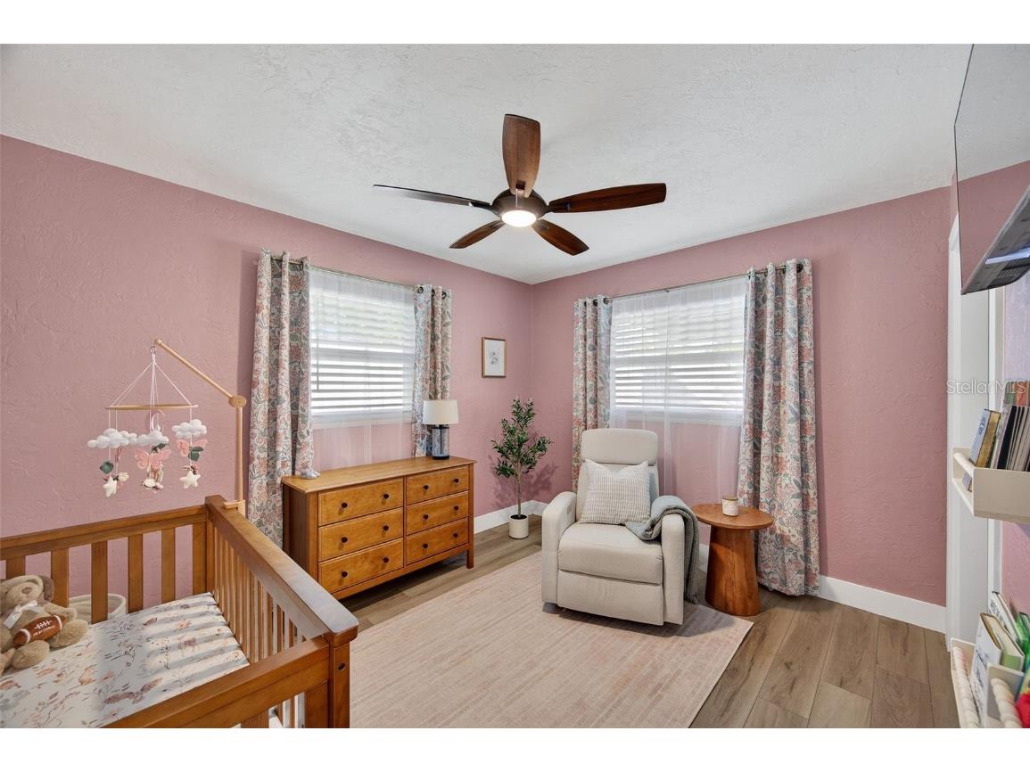 513 Dolphin Avenue SE Saint Petersburg FL 33705 TB8450798 image21