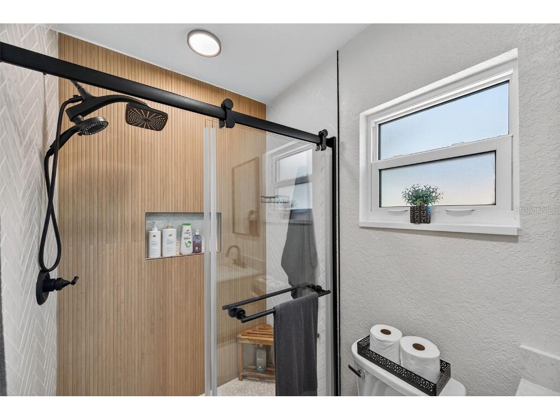 513 Dolphin Avenue SE Saint Petersburg FL 33705 TB8450798 image30