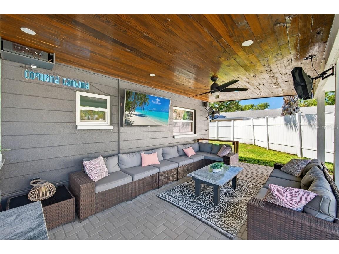 513 Dolphin Avenue SE Saint Petersburg FL 33705 TB8450798 image35