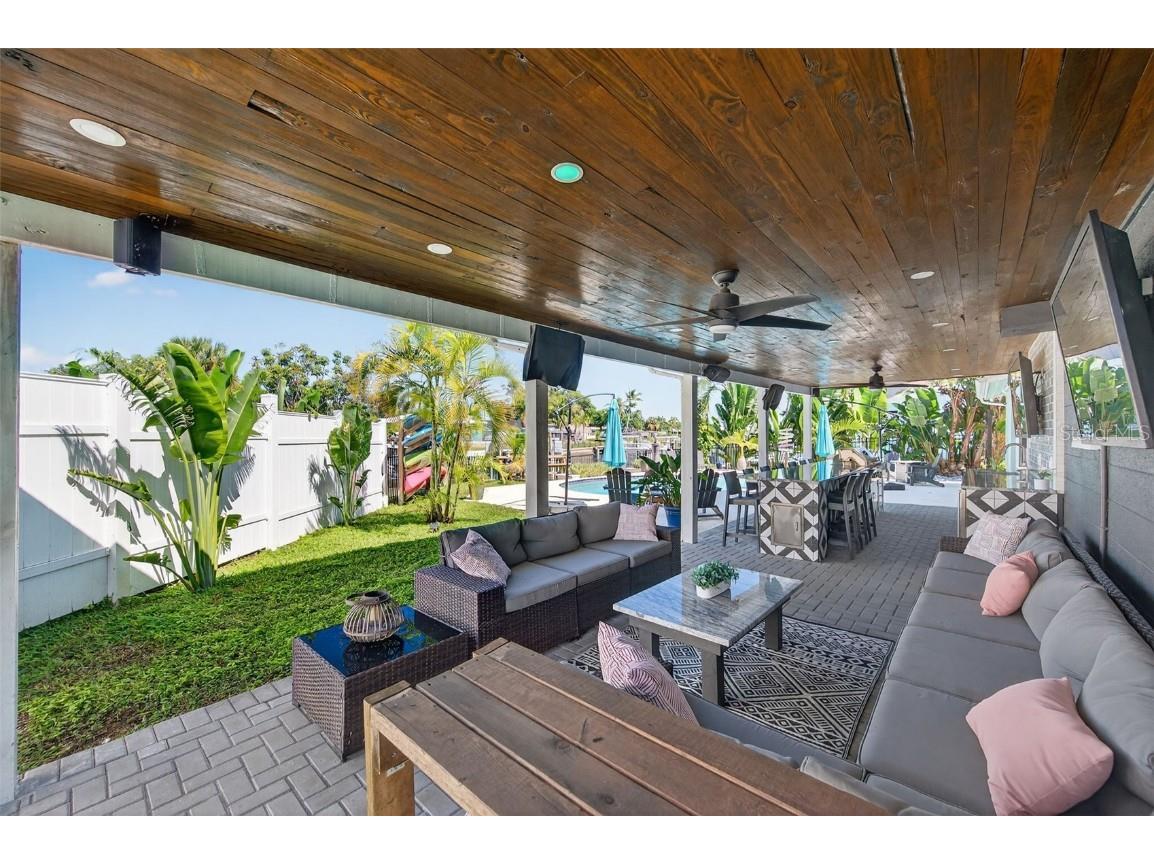 513 Dolphin Avenue SE Saint Petersburg FL 33705 TB8450798 image38