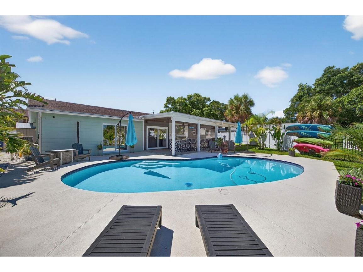 513 Dolphin Avenue SE Saint Petersburg FL 33705 TB8450798 image41