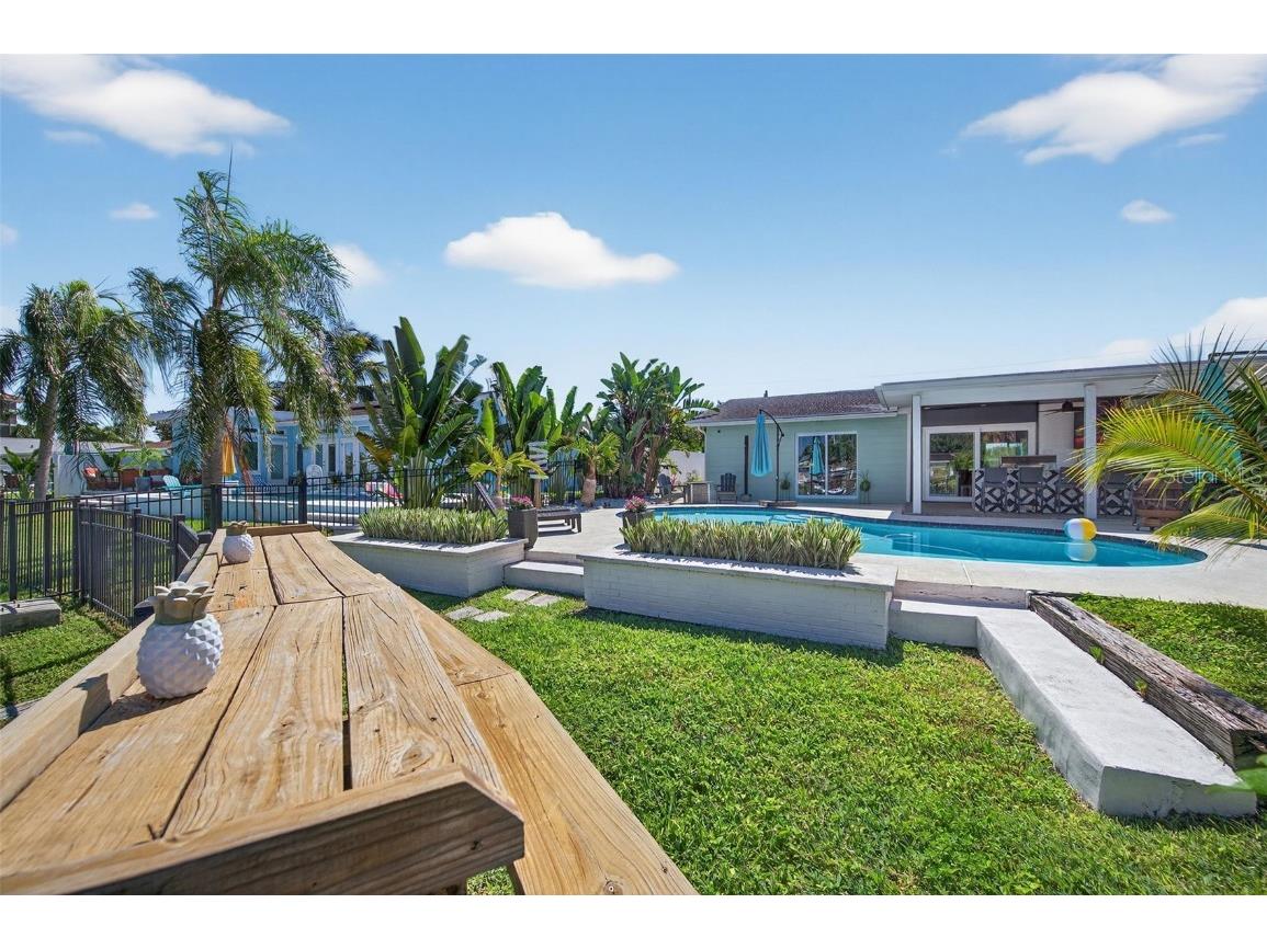 513 Dolphin Avenue SE Saint Petersburg FL 33705 TB8450798 image45