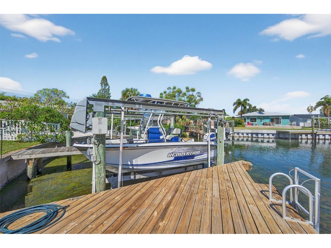 513 Dolphin Avenue SE Saint Petersburg FL 33705 TB8450798 image49