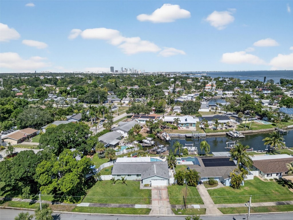 513 Dolphin Avenue SE Saint Petersburg FL 33705 TB8450798 image57