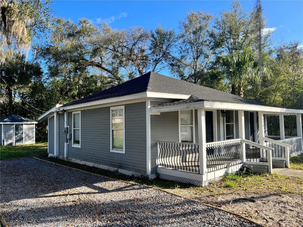 513 E Voorhis Avenue Deland FL 32724 V4935025 image1