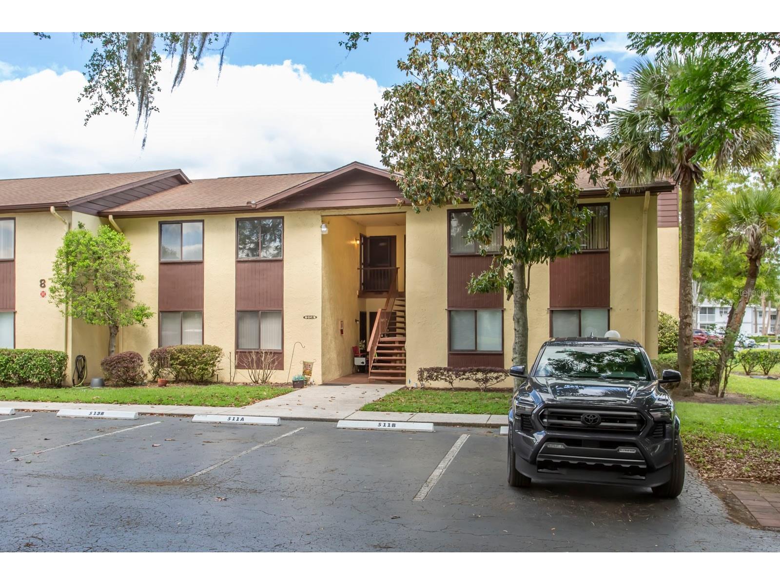 513 Fairways Circle #B Ocala FL 34472 W7884720 image1