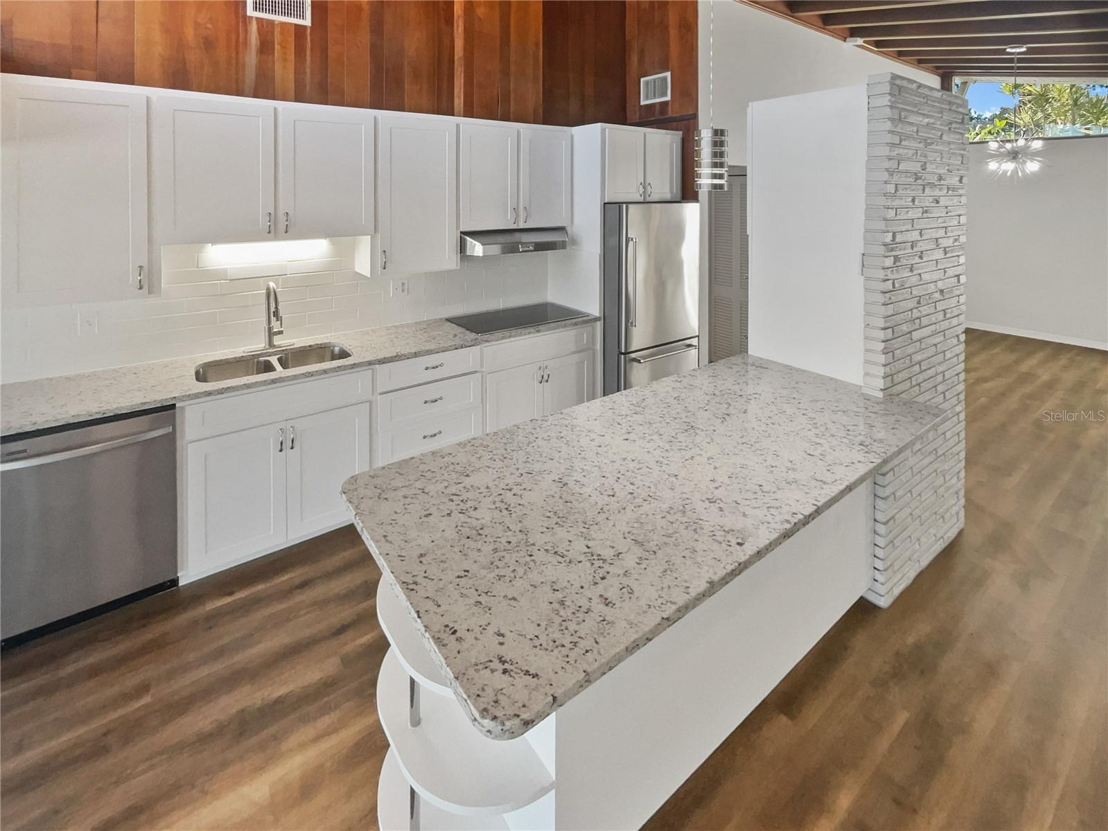 513 Flamingo Drive Apollo Beach FL 33572 O6377780 image7