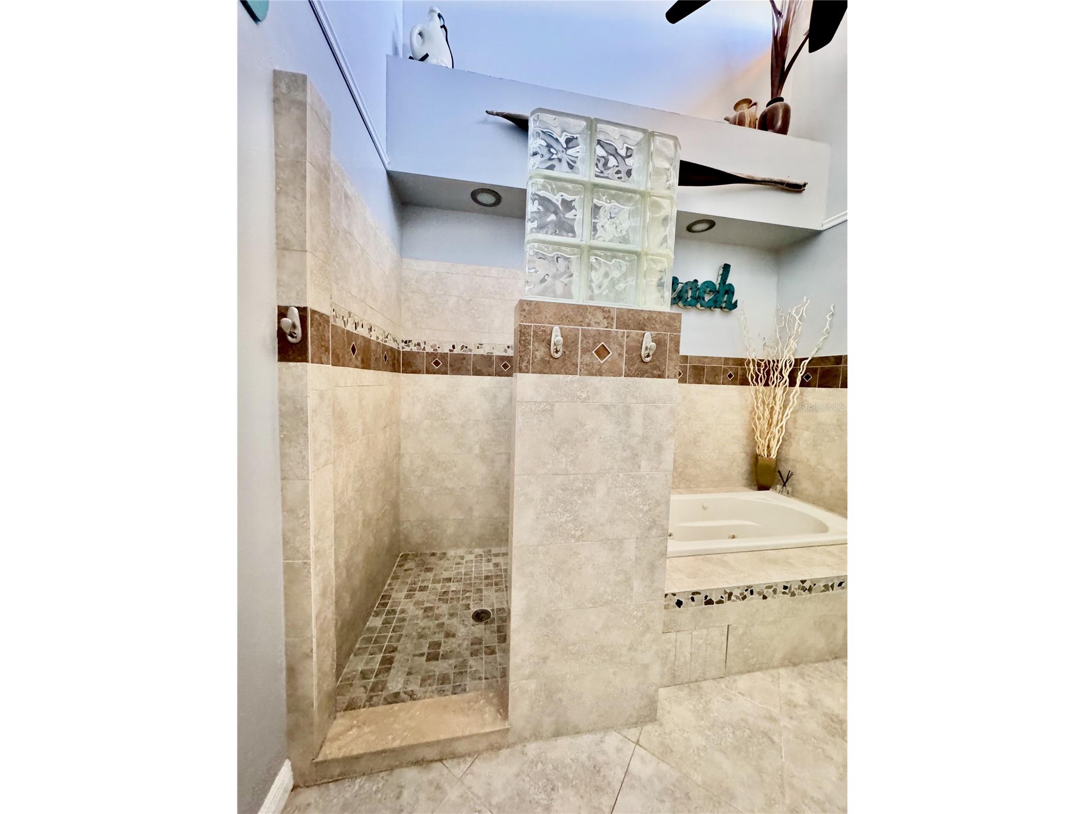 513 Haven Point Drive Treasure Island FL 33706 - BOCA CIEGA BAY TB8498189 image46