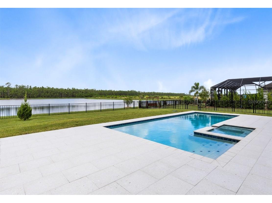 513 Mosaic Boulevard Daytona Beach FL 32124 O6350994 image1