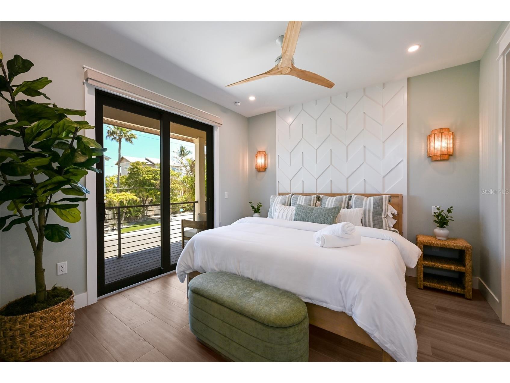 513 N Bay Boulevard Anna Maria FL 34216 A4691979 image32