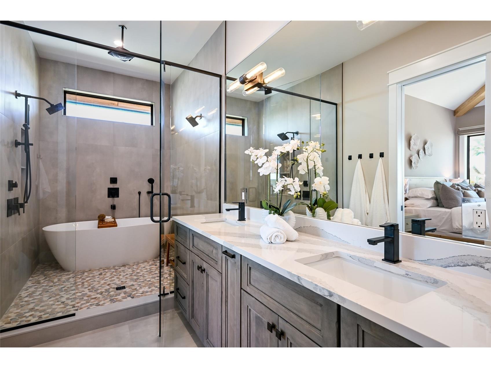 513 N Bay Boulevard Anna Maria FL 34216 A4691979 image46