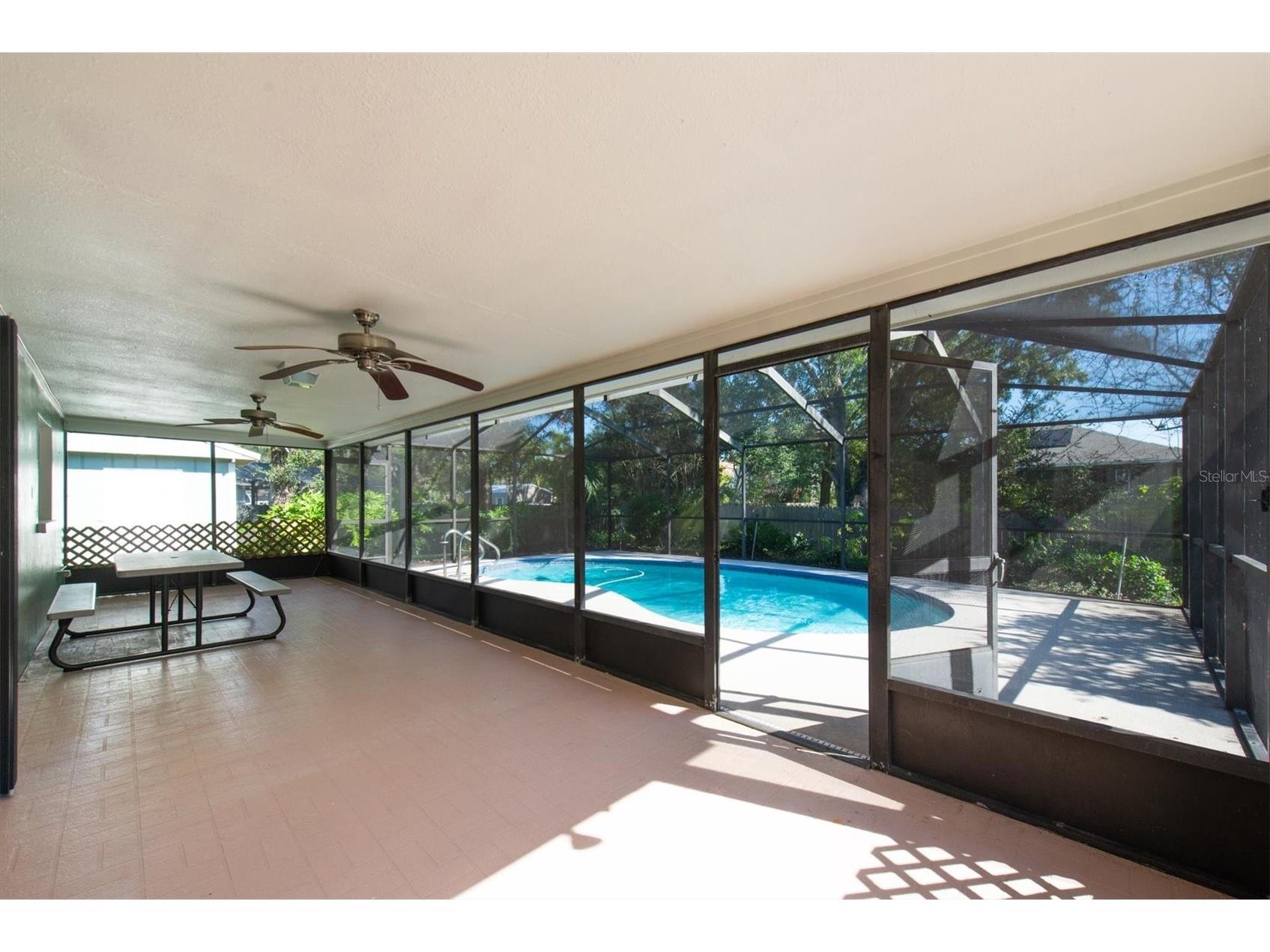 513 Oakwood Boulevard Oldsmar FL 34677 TB8452178 image34