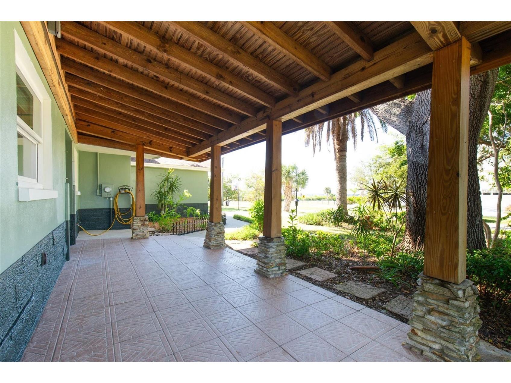 513 Oakwood Boulevard Oldsmar FL 34677 TB8452178 image55