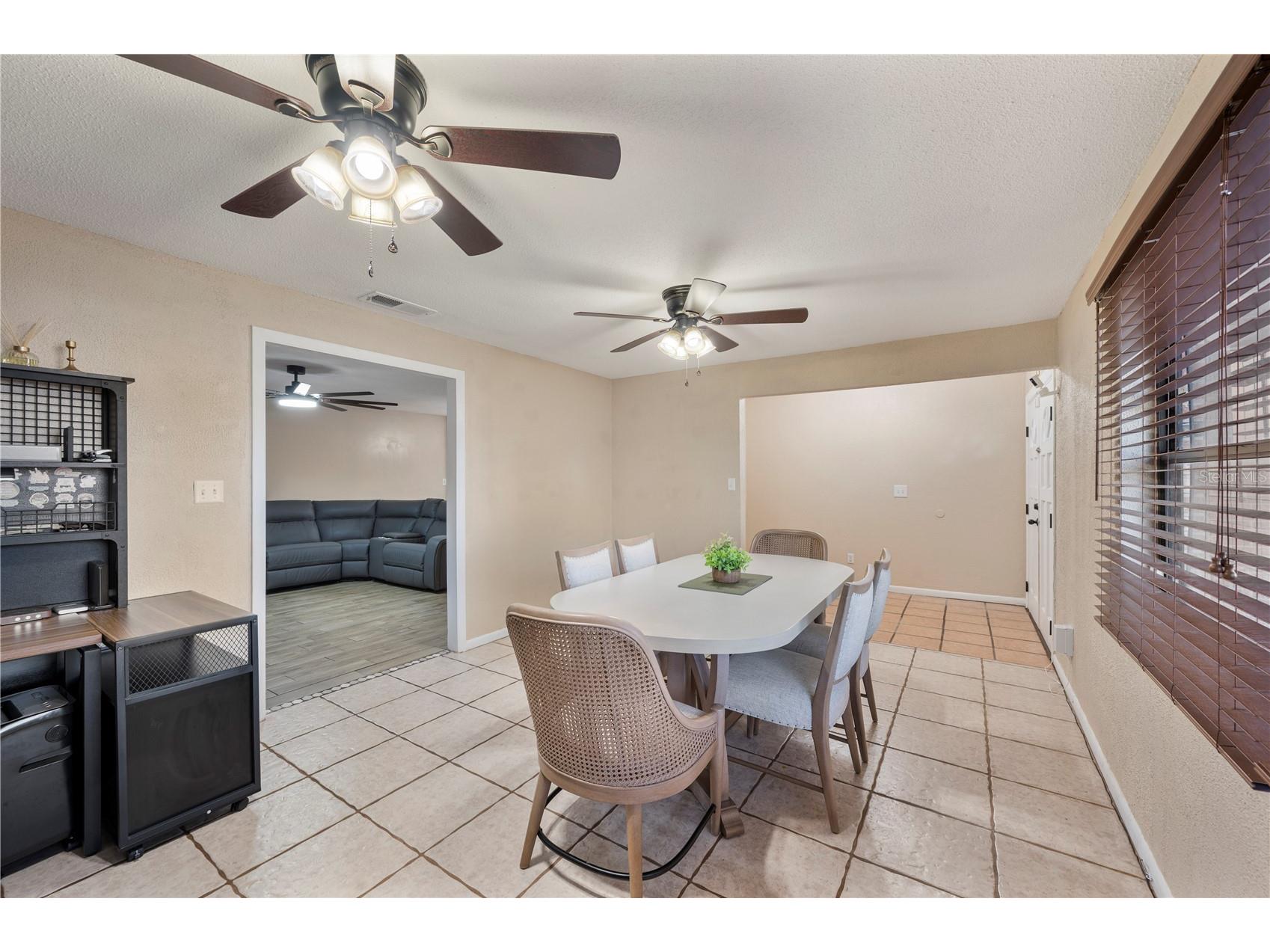 513 Queens Loop N Lakeland FL 33803 L4959446 image6