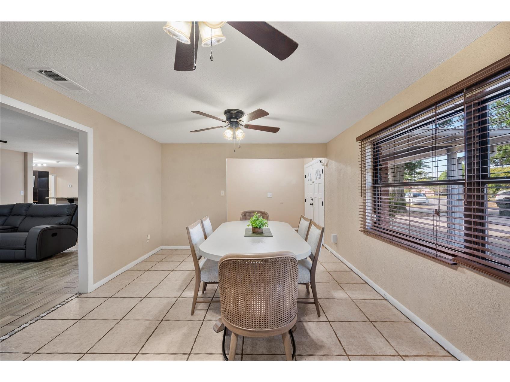 513 Queens Loop N Lakeland FL 33803 L4959446 image7