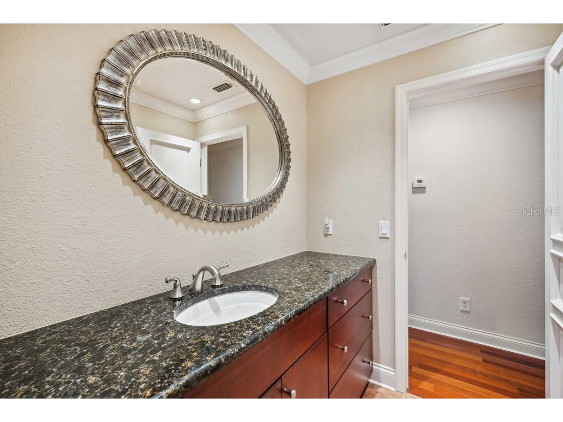 513 Suwanee Circle Tampa FL 33606 TB8342113 image65