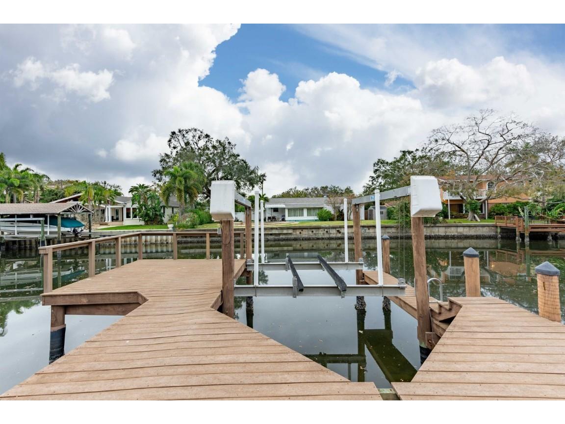 513 Suwanee Circle Tampa FL 33606 TB8342113 image85