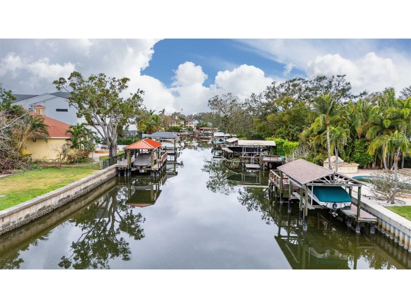 513 Suwanee Circle Tampa FL 33606 TB8342113 image91