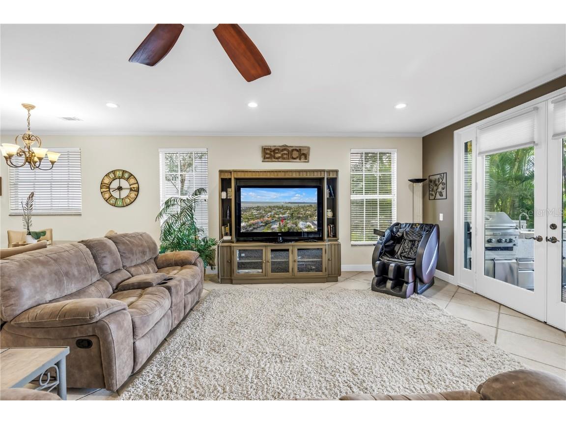 513 Venice Lane Sarasota FL 34242 A4671178 image16