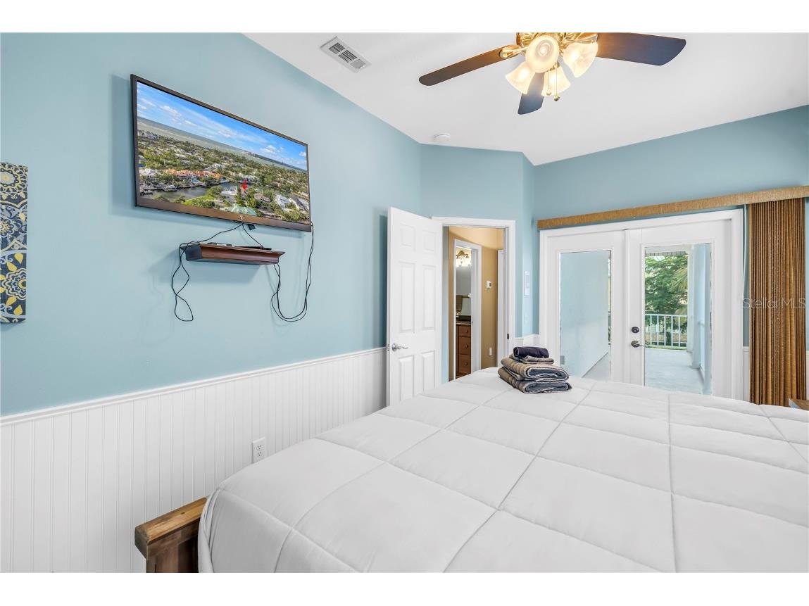 513 Venice Lane Sarasota FL 34242 A4671178 image43