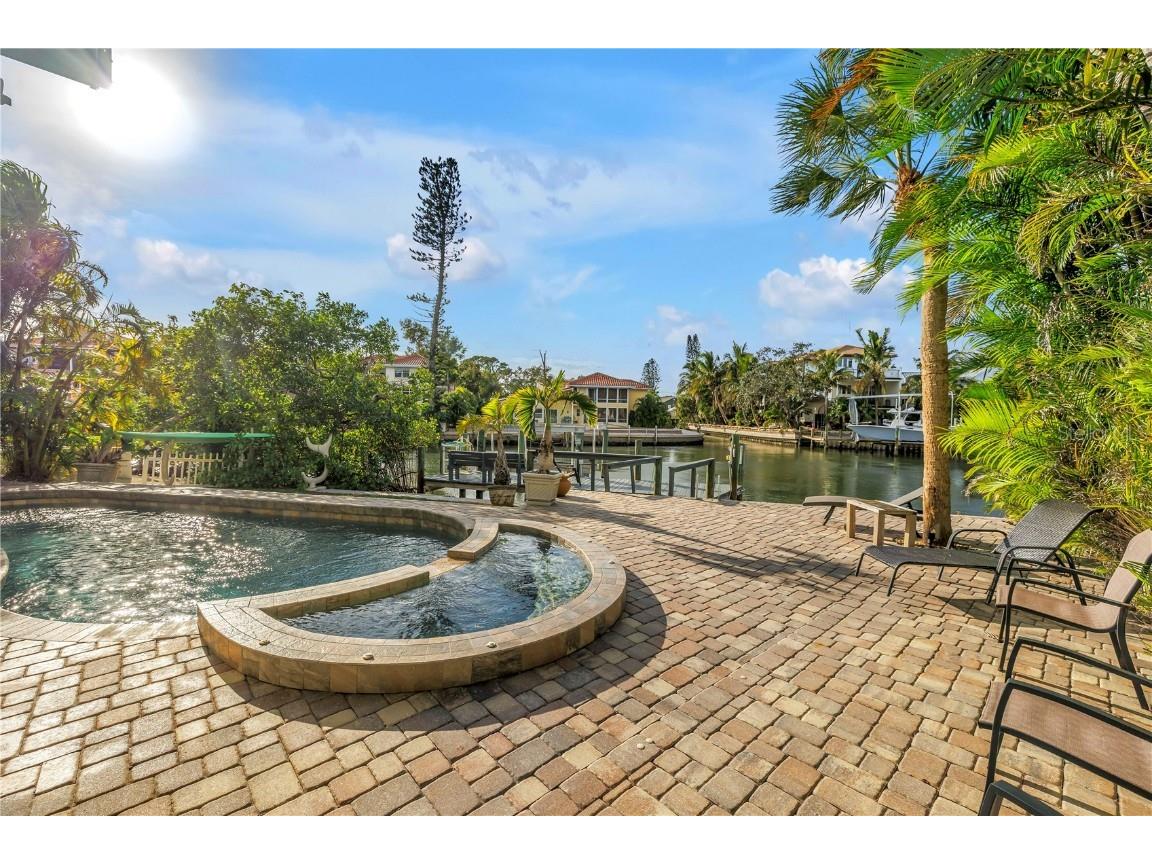 513 Venice Lane Sarasota FL 34242 A4671178 image78