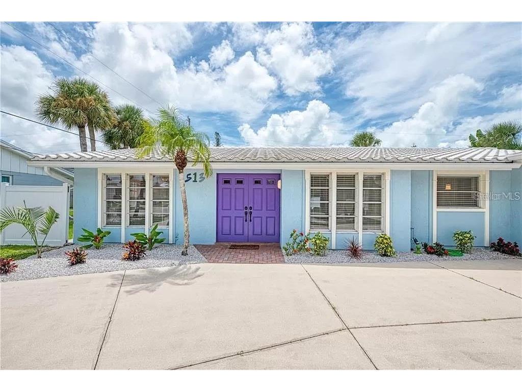 513 Villas Drive Venice FL 34285 A4584405 image1
