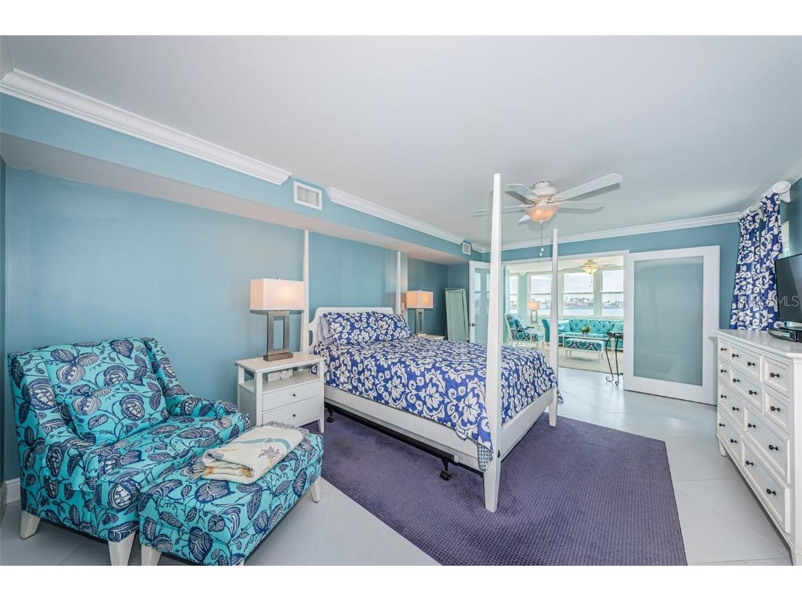 5130 Brittany Drive S #201 Saint Petersburg FL 33715 TB8349355 image22