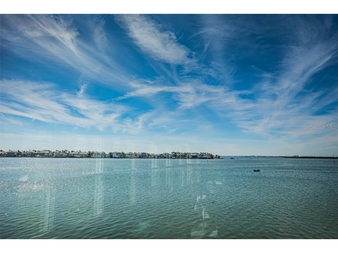 5130 Brittany Drive S #201 Saint Petersburg FL 33715 TB8349355 image33