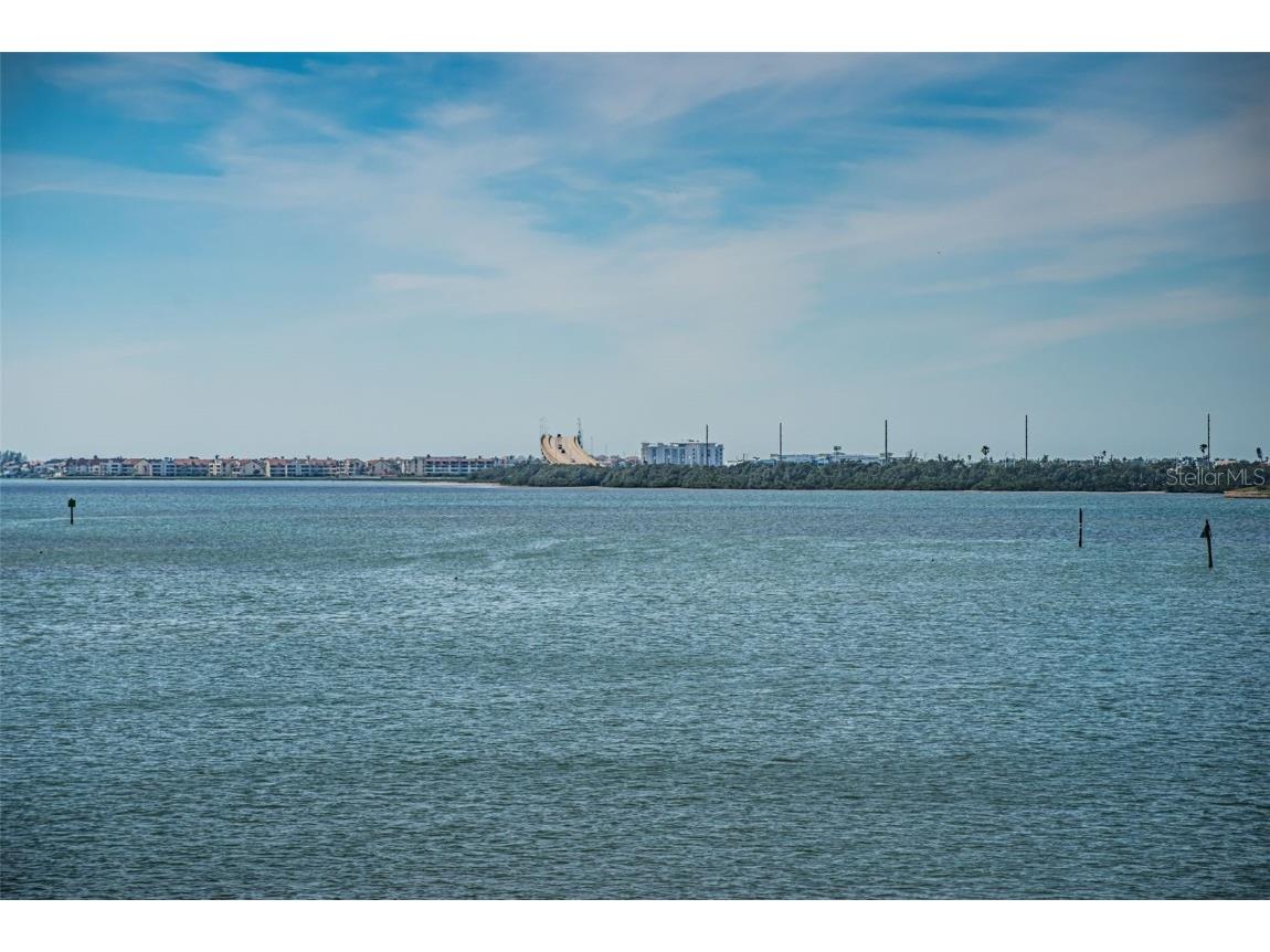 5130 Brittany Drive S #201 Saint Petersburg FL 33715 TB8349355 image34