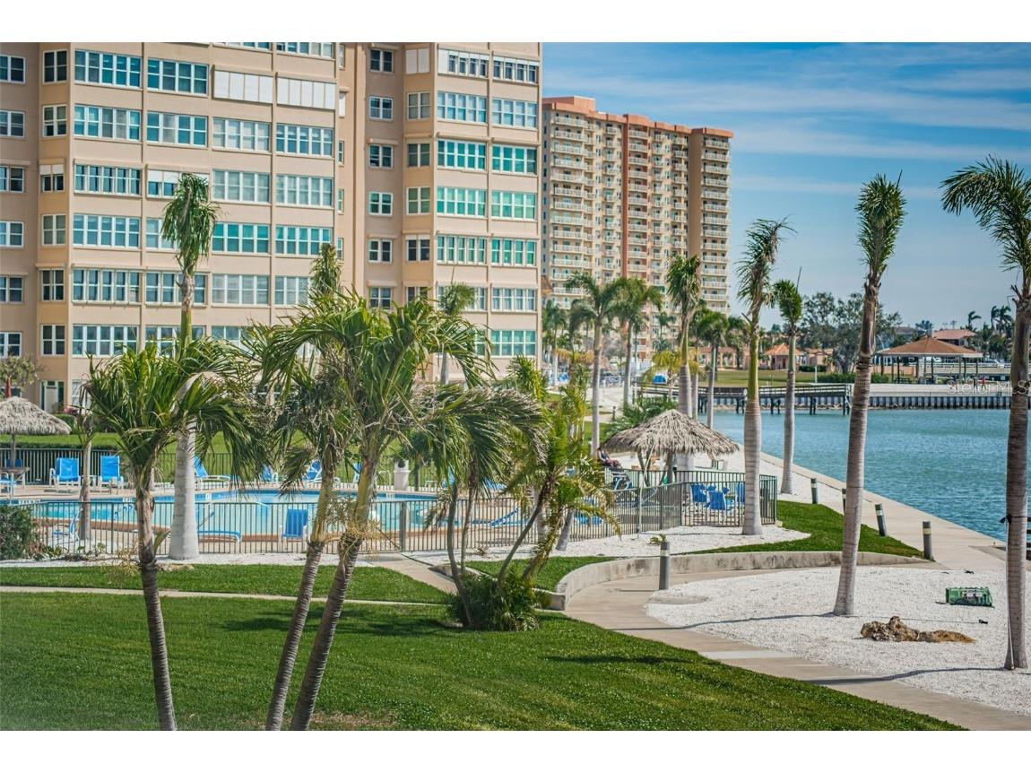 5130 Brittany Drive S #201 Saint Petersburg FL 33715 TB8349355 image35