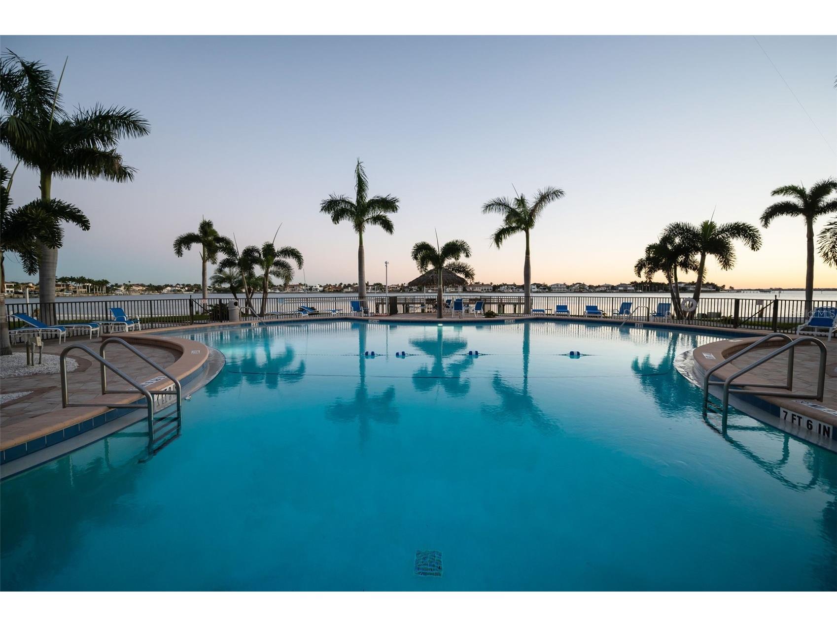 5130 Brittany Drive S #202 Saint Petersburg FL 33715 TB8514342 image13