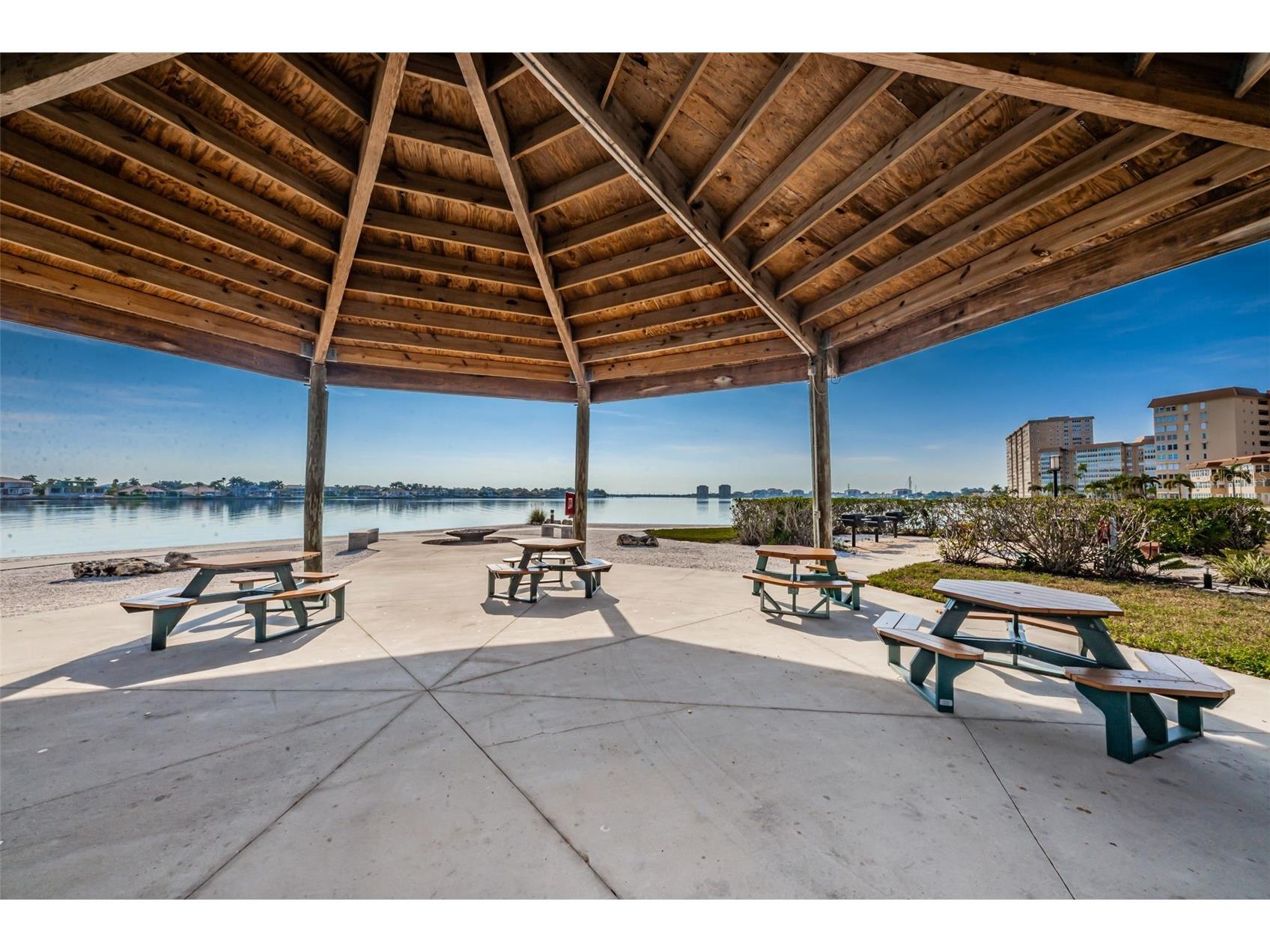5130 Brittany Drive S #202 Saint Petersburg FL 33715 TB8514342 image21