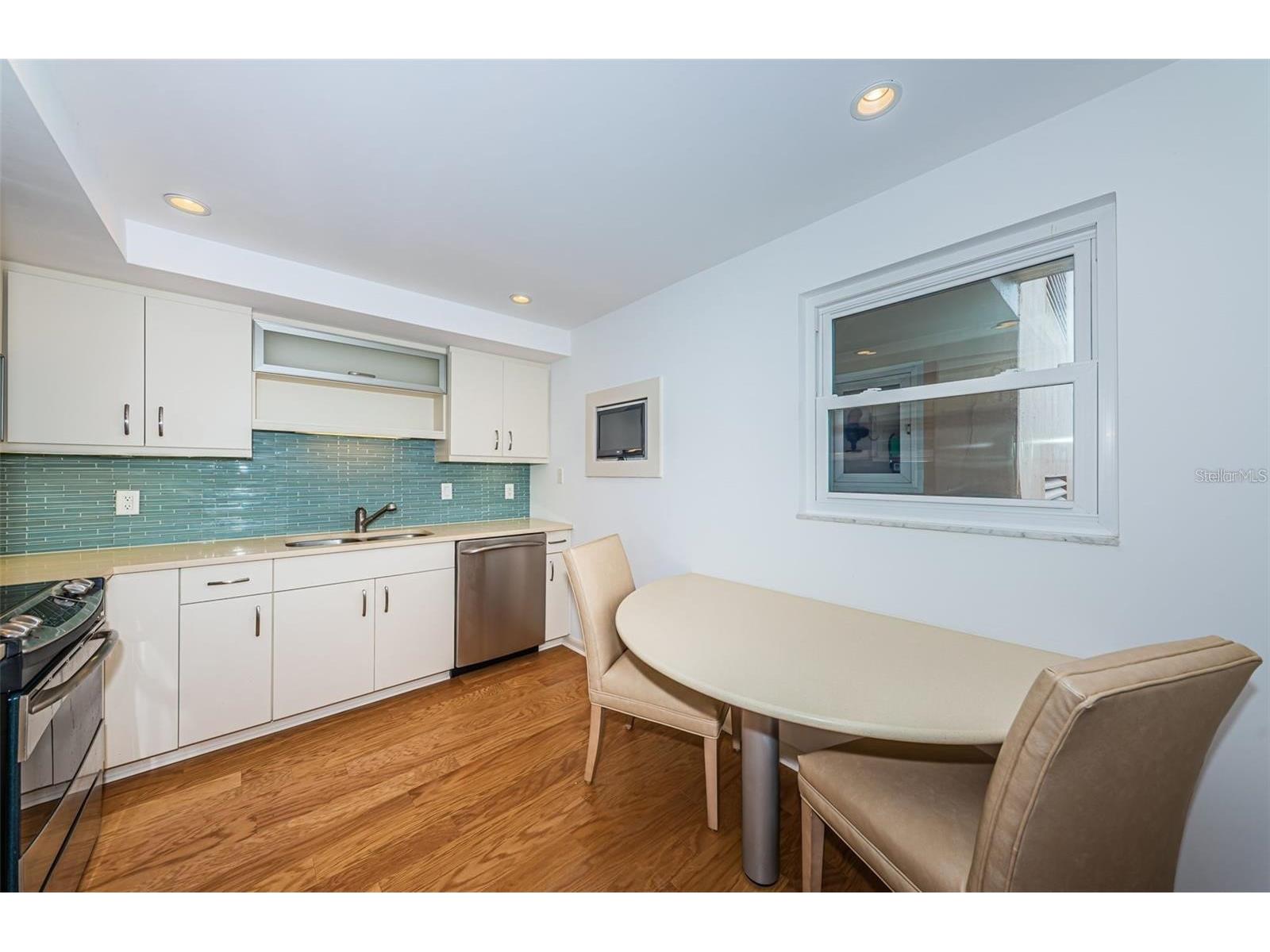 5130 Brittany Drive S #202 Saint Petersburg FL 33715 TB8514342 image8