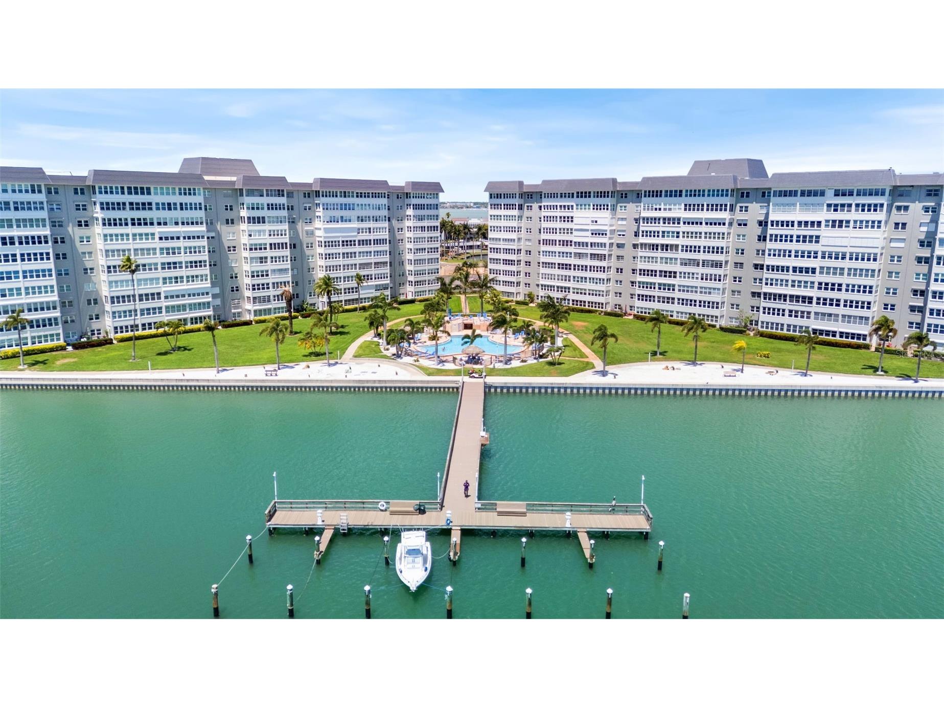 5130 Brittany Drive S #505 Saint Petersburg FL 33715 - BOCA CIEGA BAY TB8498229 image1