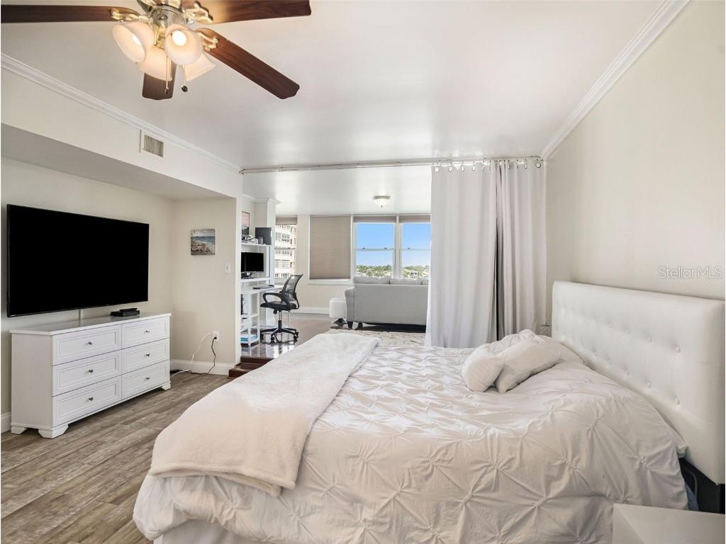 5130 Brittany Drive S #507 Saint Petersburg FL 33715 TB8441846 image23