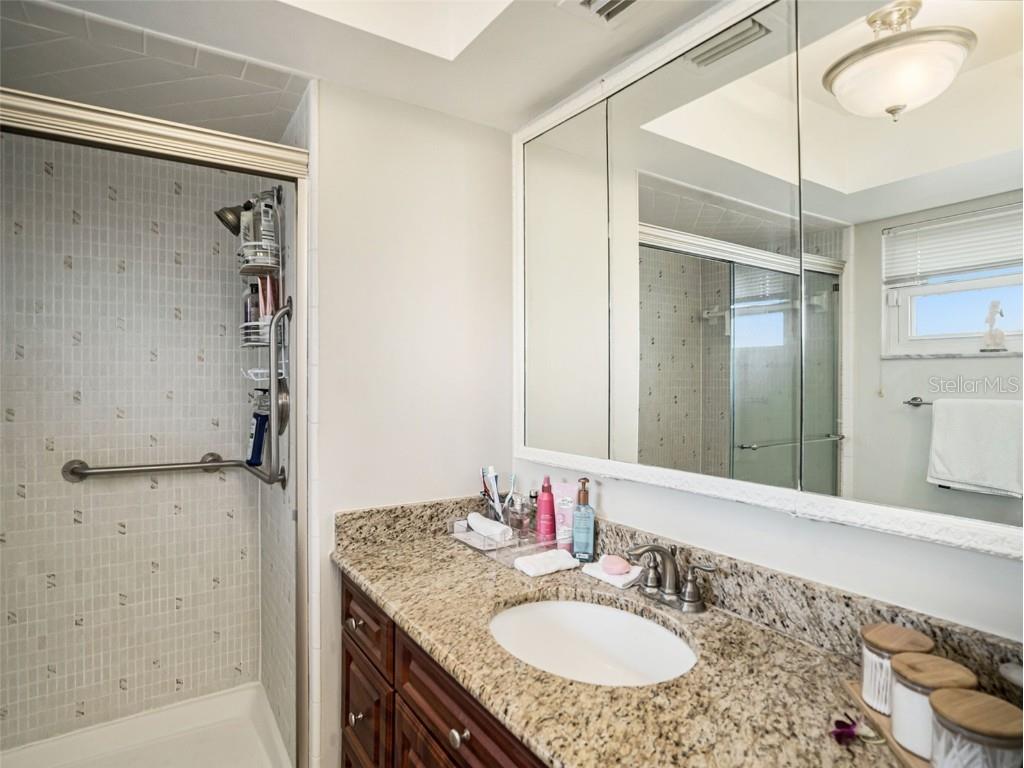 5130 Brittany Drive S #507 Saint Petersburg FL 33715 TB8441846 image25